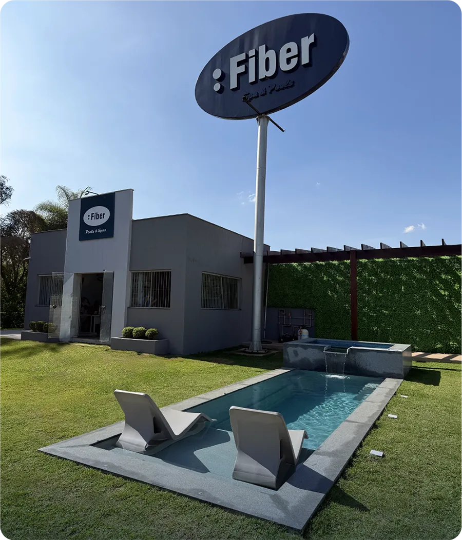 Fiber network storefront with a pool on display